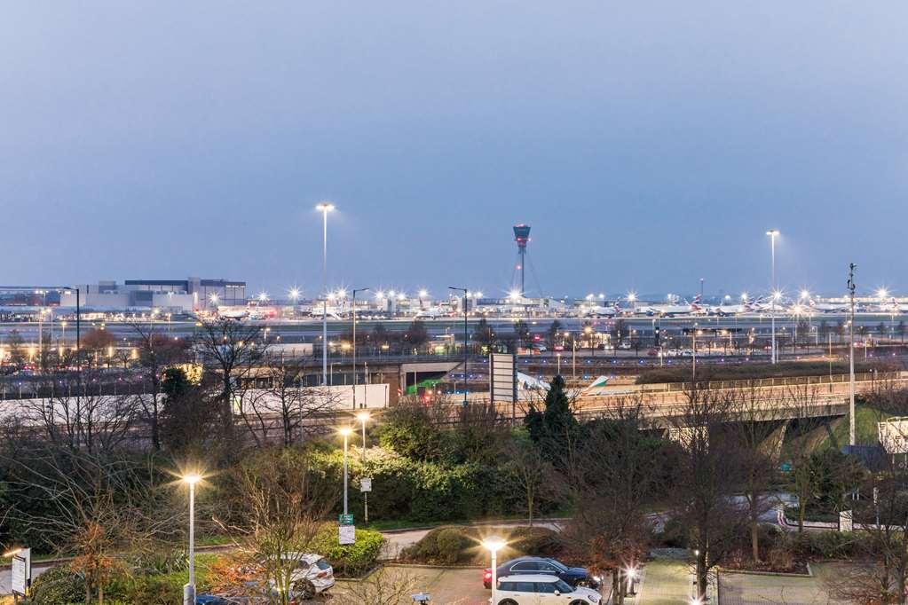 Radisson Hotel & Conference Centre London Heathrow Room photo