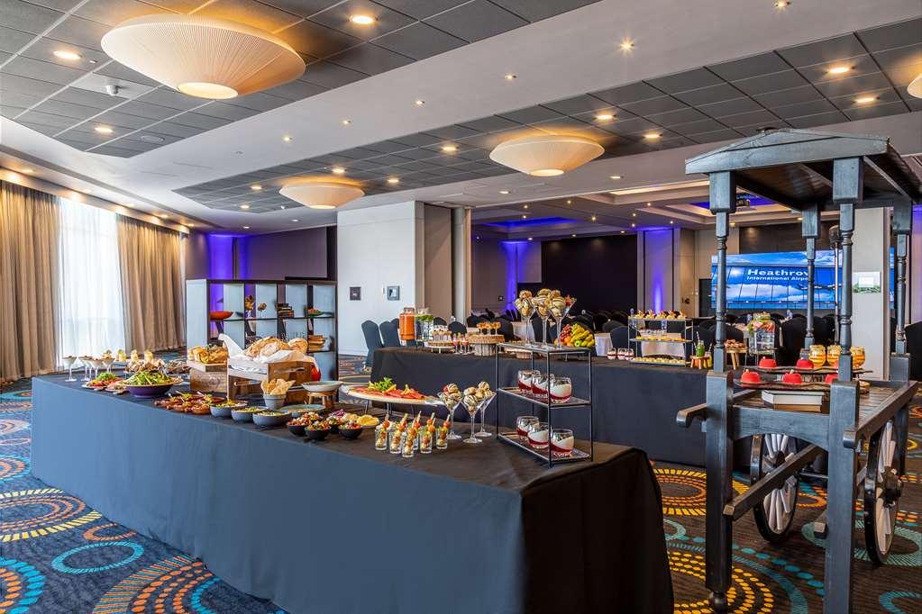 Radisson Hotel & Conference Centre London Heathrow Facilities photo